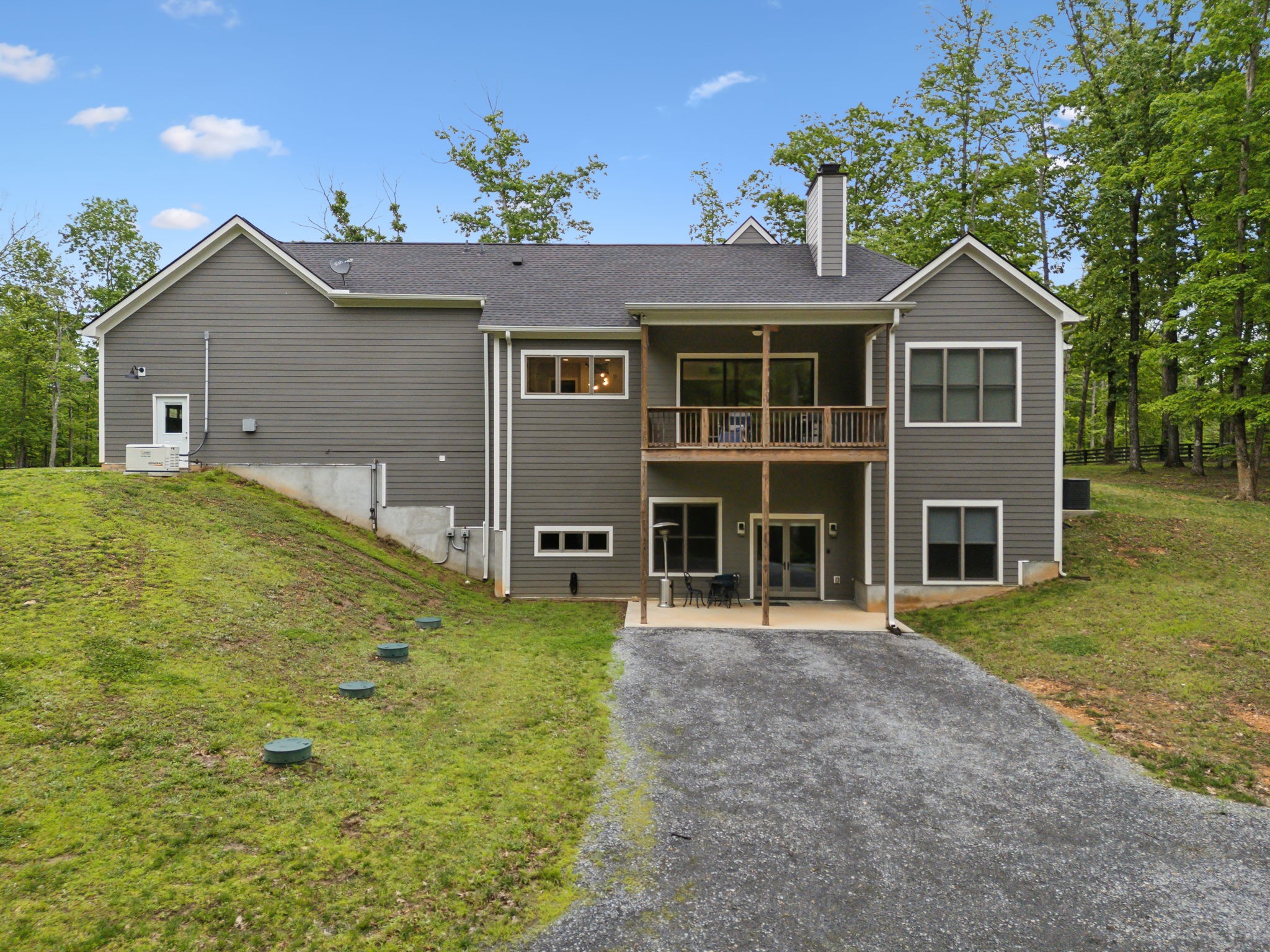 6033 Vesper Way, E Property Photo 85