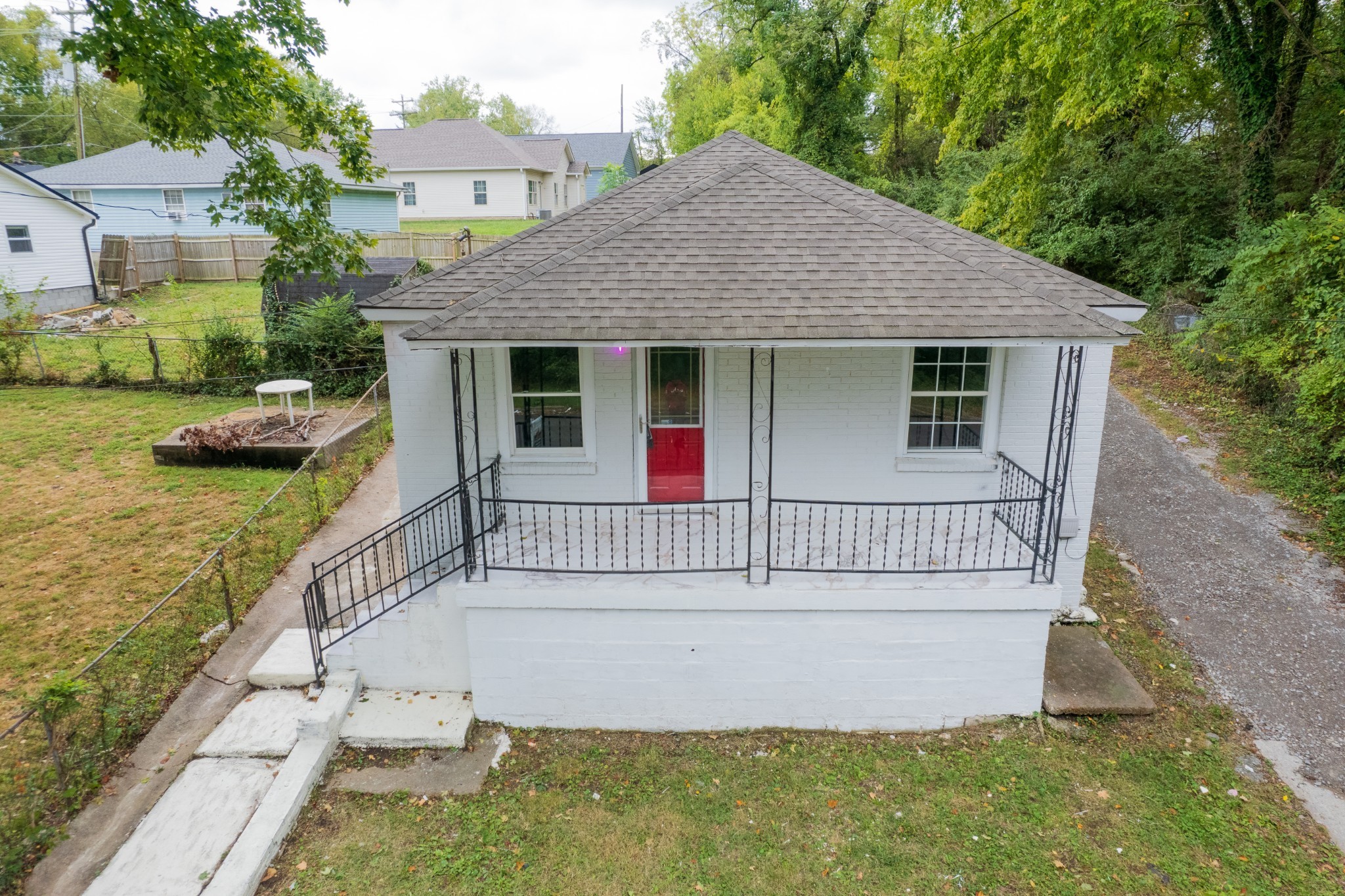 1144 Cedar St Property Photo 1