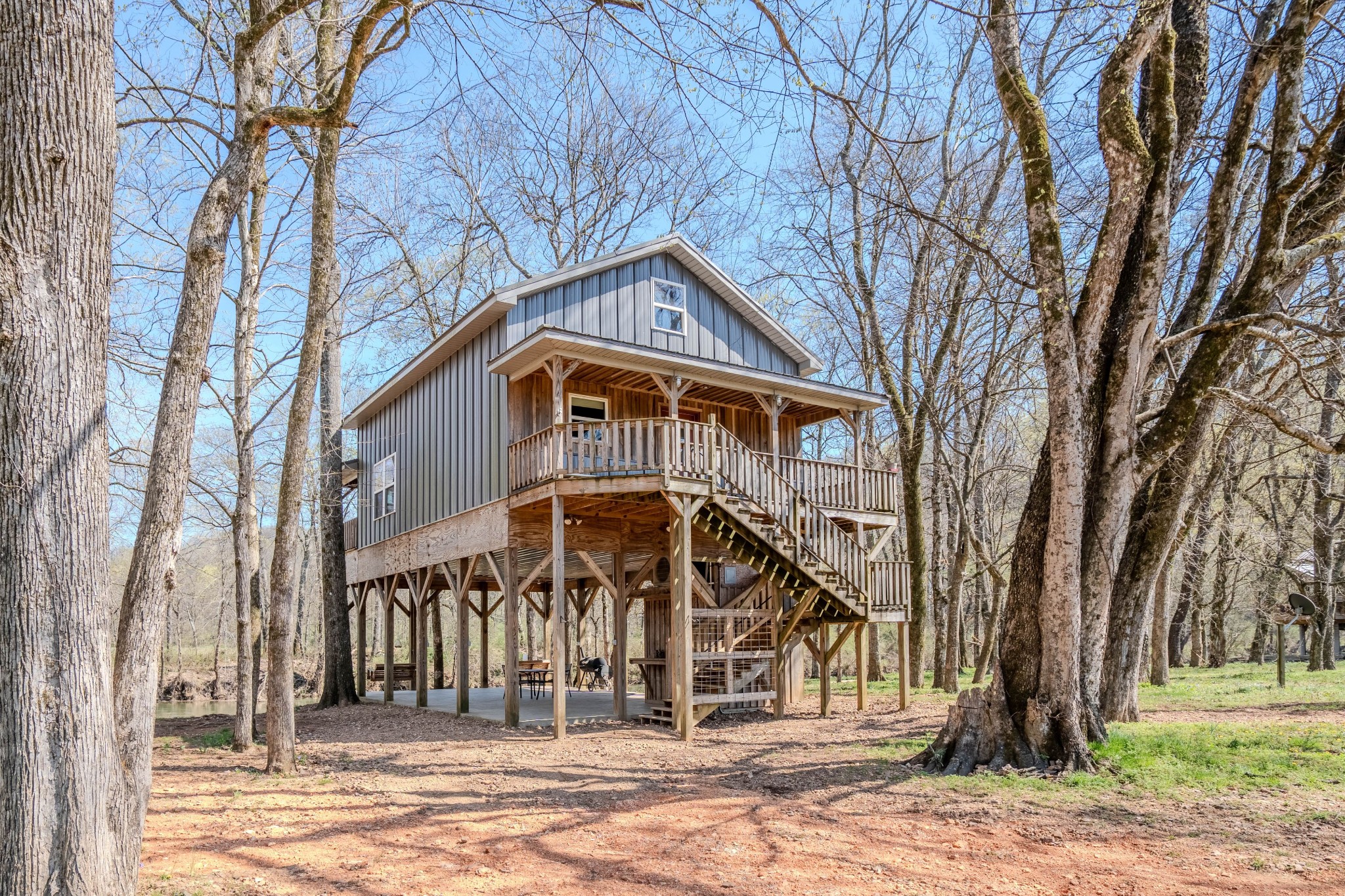 516 Barney Lane Property Photo