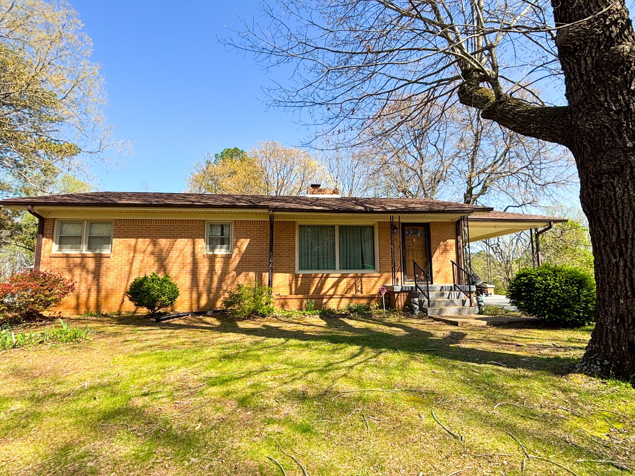 126 Zimmerman St Property Photo 1