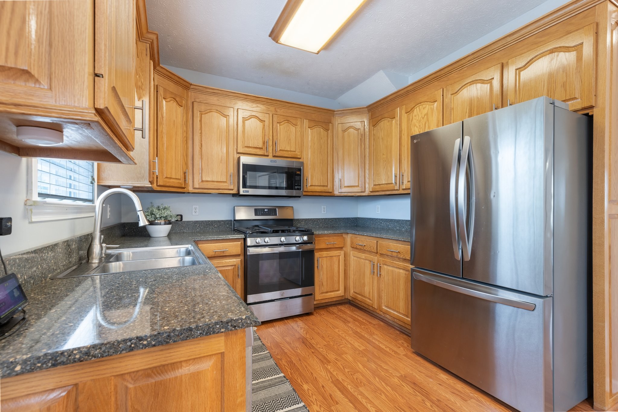 2918 Buckner Ln Property Photo 17