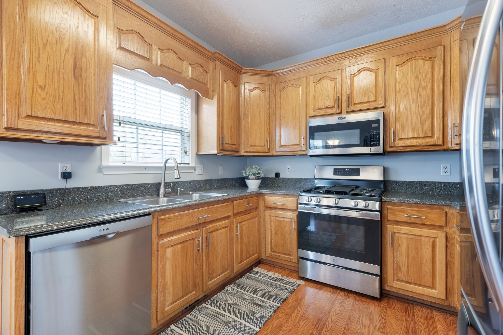 2918 Buckner Ln Property Photo 18