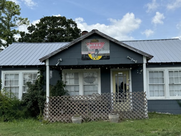 2315 Highway 48, N Property Photo 3