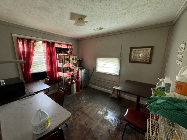 2315 Highway 48, N Property Photo 4