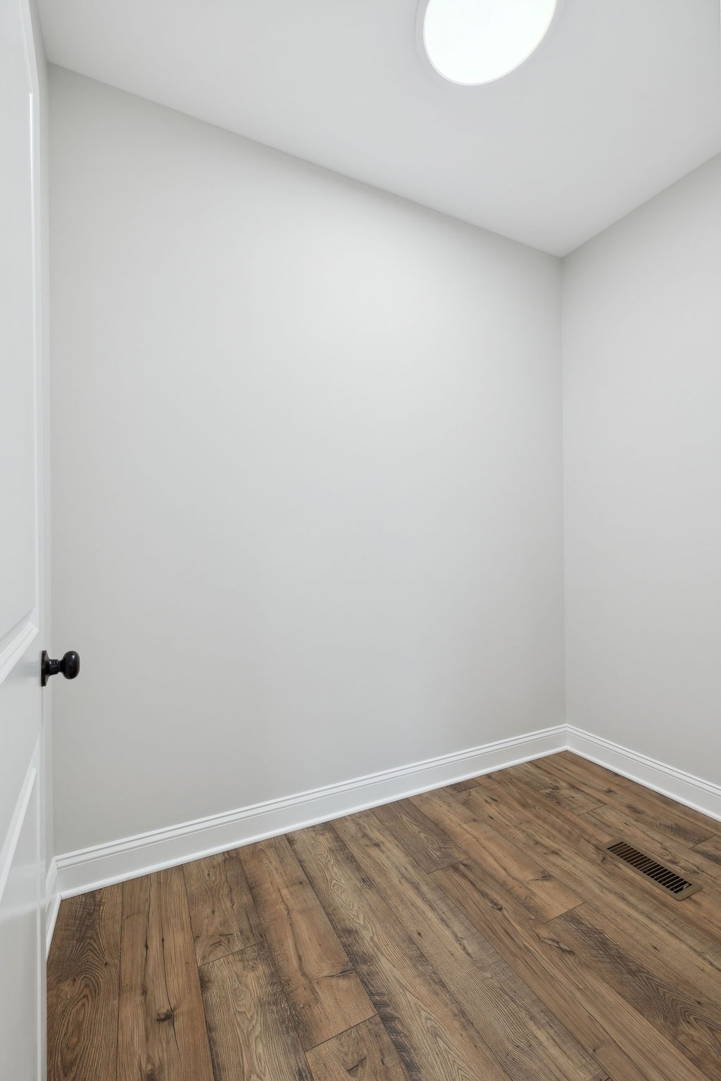 160 Lisa Dr Property Photo 26