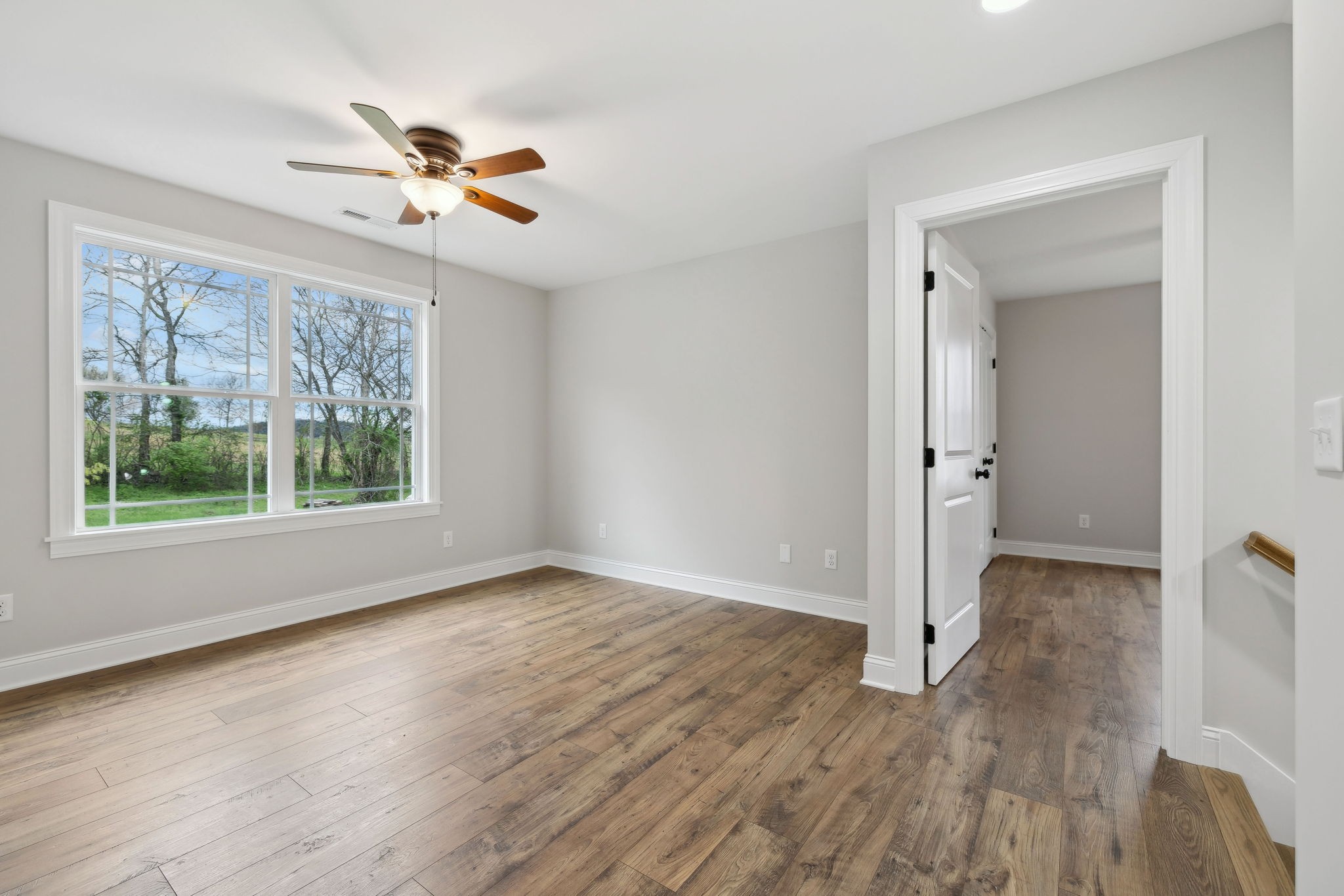 160 Lisa Dr Property Photo 33