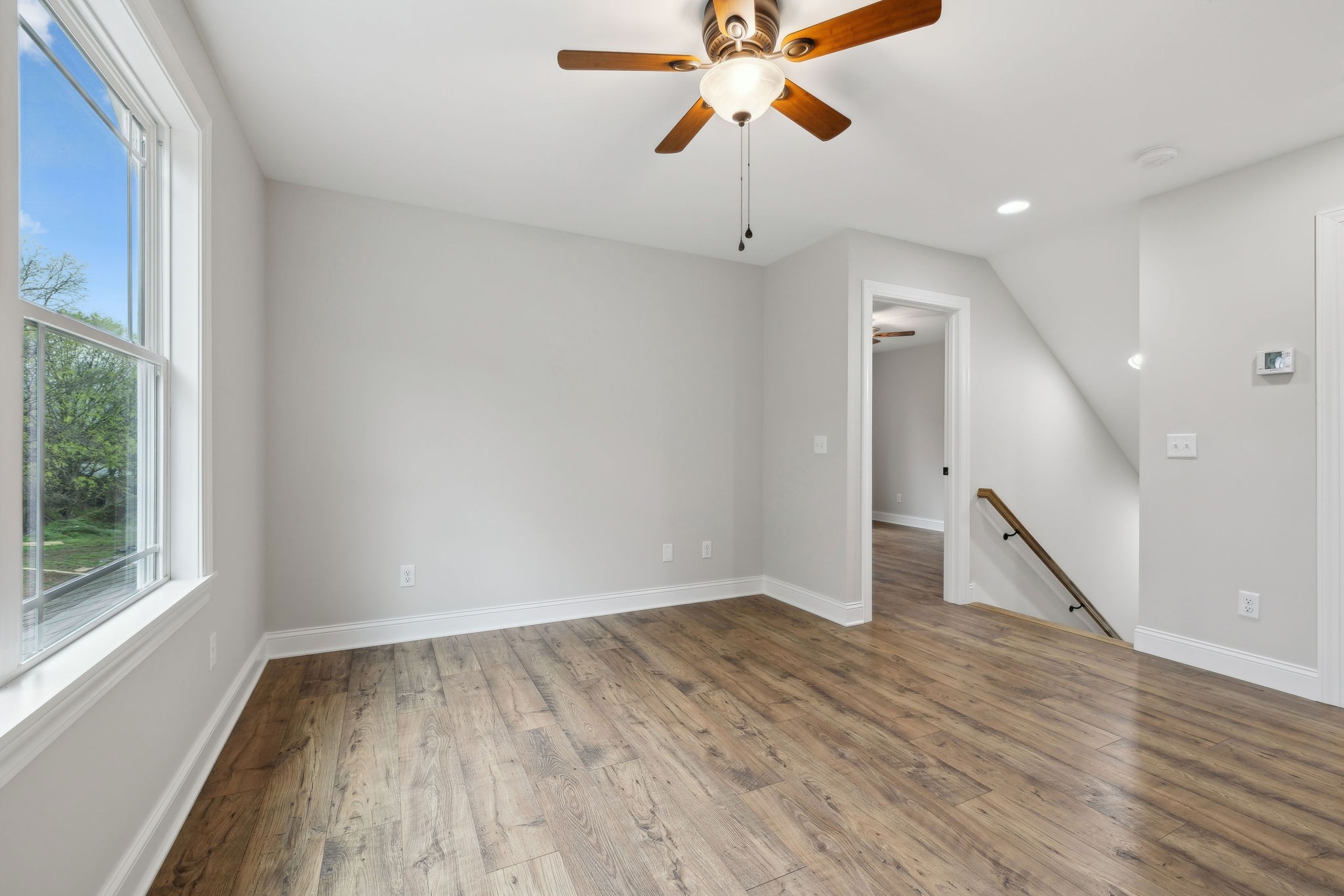 160 Lisa Dr Property Photo 35