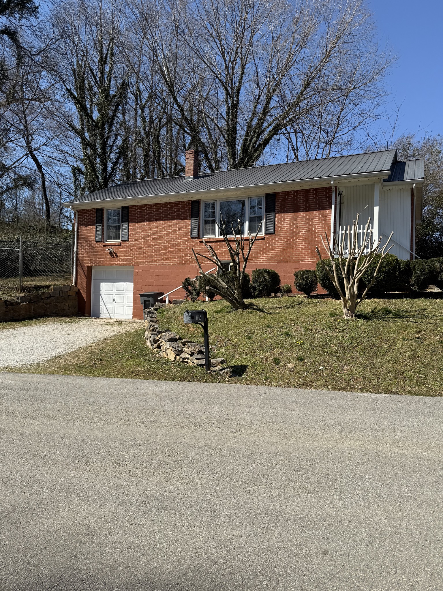 115 Westwood Dr Property Photo 11