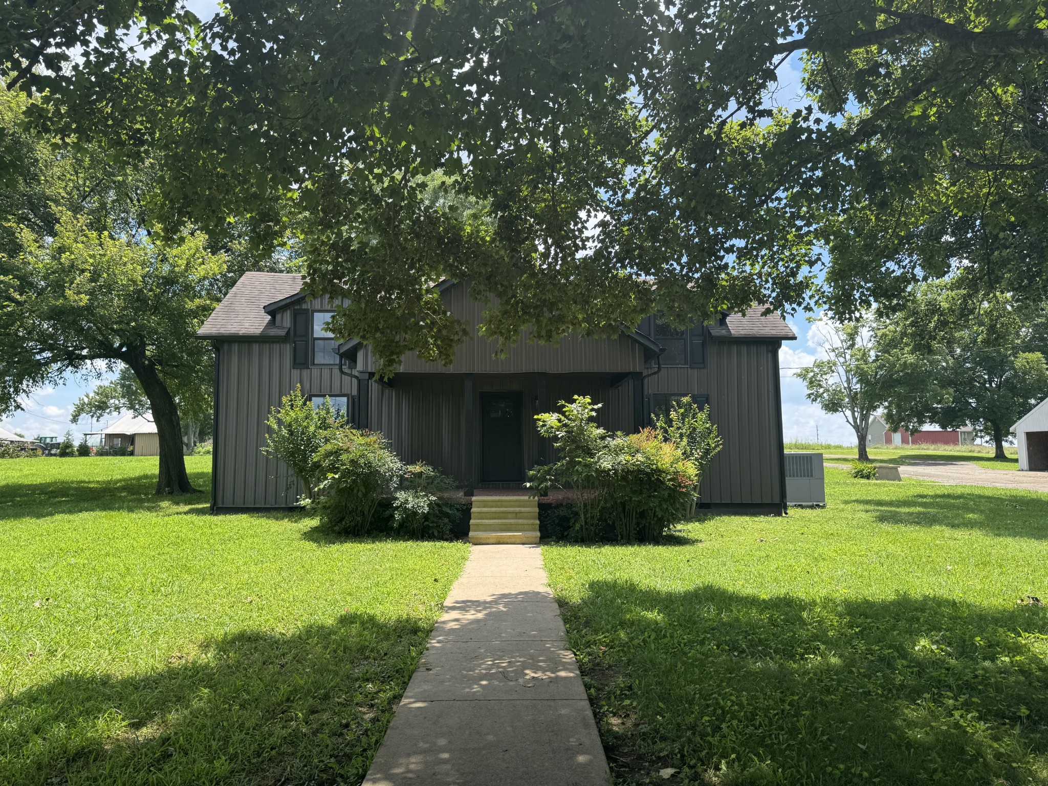 1612 Ardmore Hwy Property Photo 1