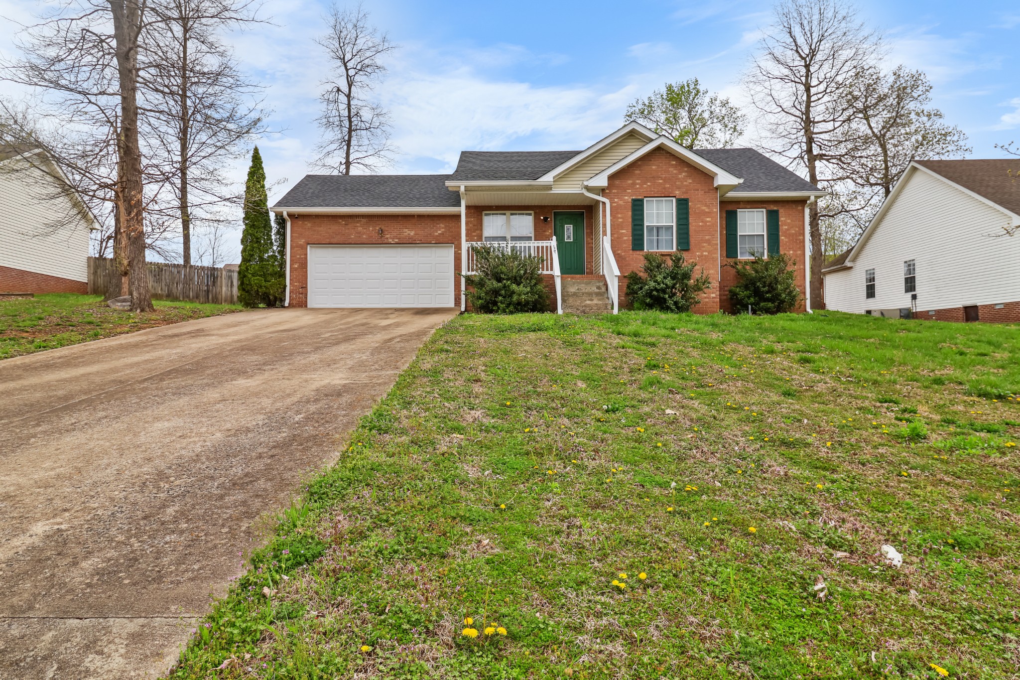 1721 Hazelwood Rd Property Photo