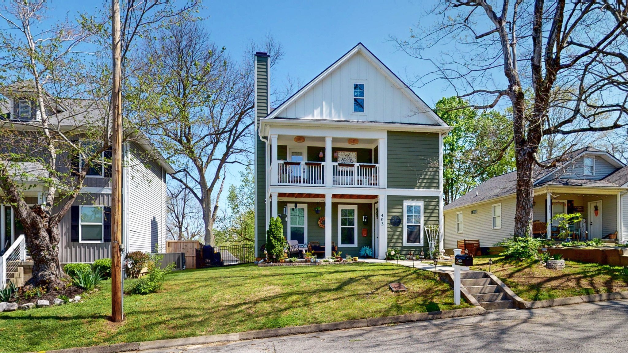 403 E Rickert Ave Property Photo