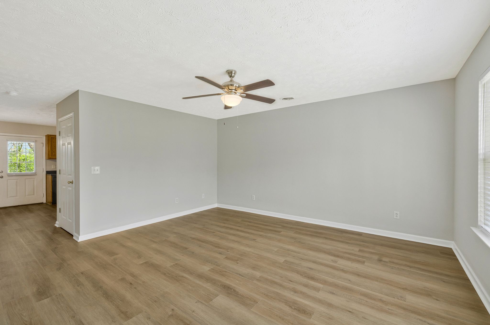 1503 Center Pointe Drive Property Photo 13