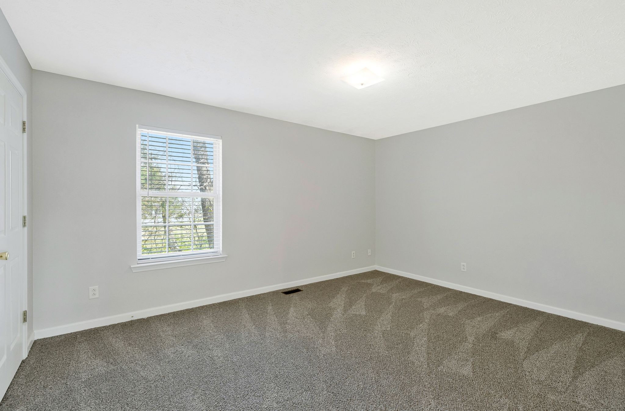 1503 Center Pointe Drive Property Photo 29