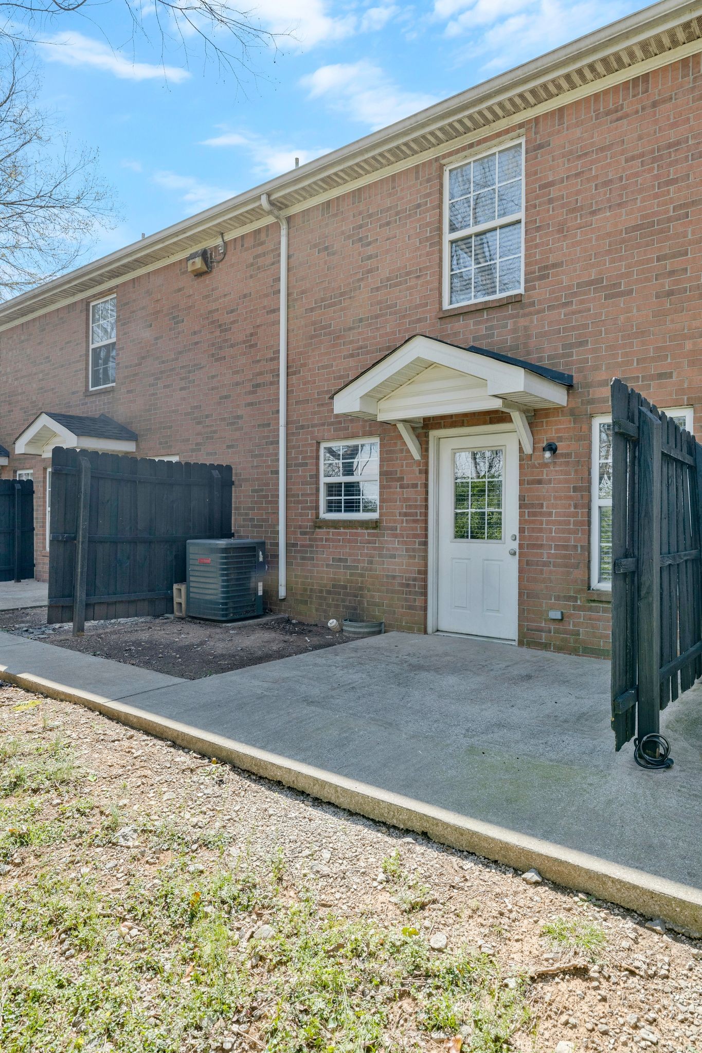 1503 Center Pointe Drive Property Photo 36