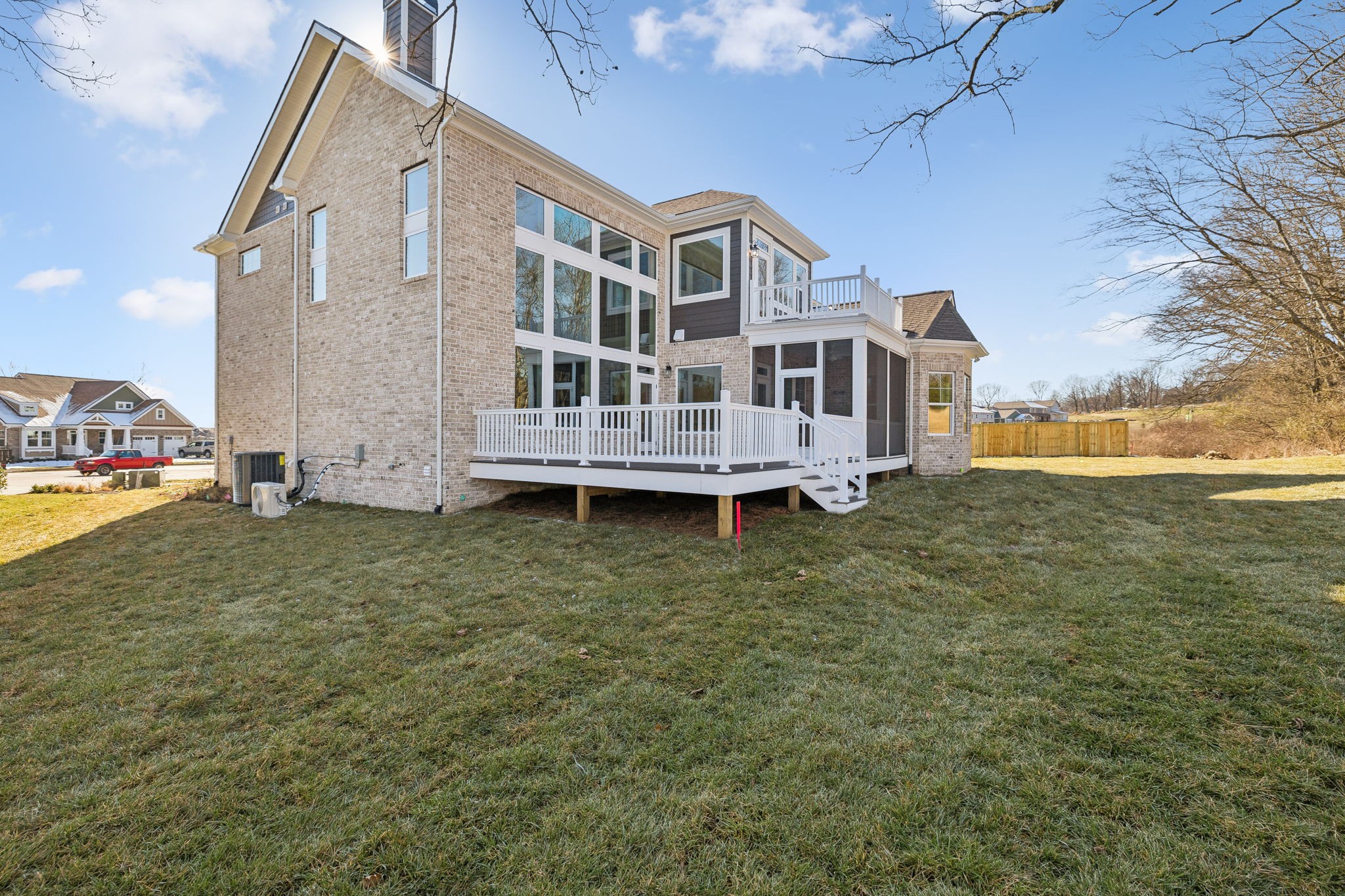 107 Emerson Ct Property Photo 65