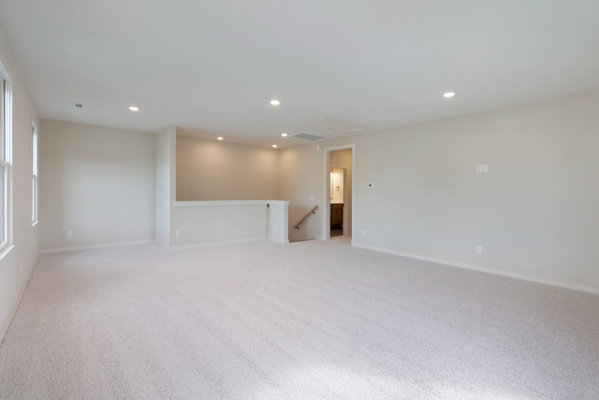 799 Saint Clair Ave Property Photo 45