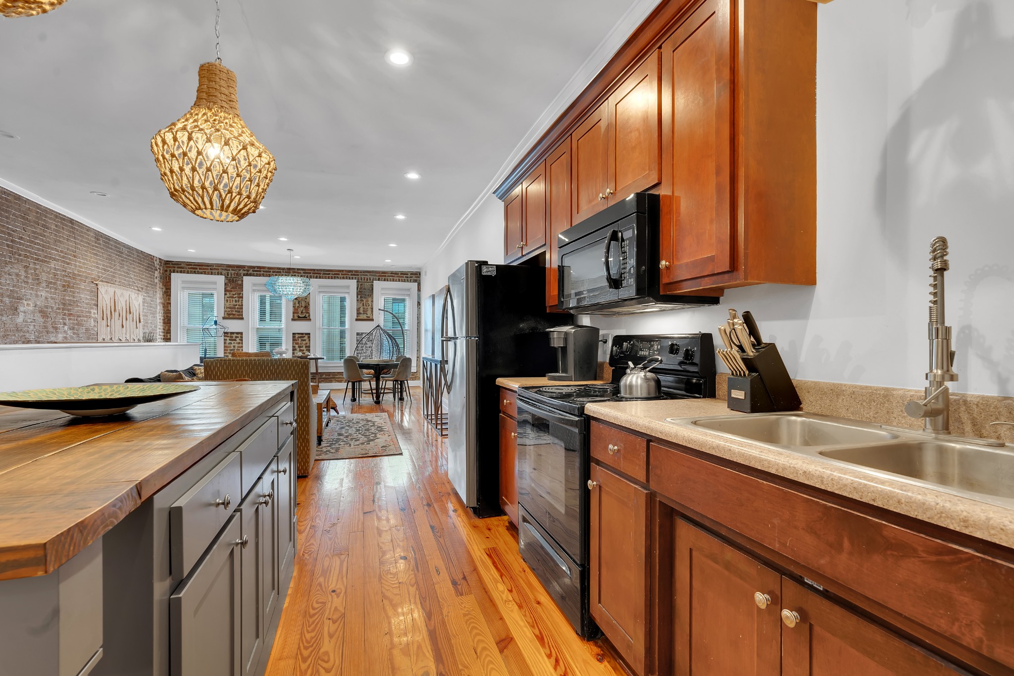 7 S College St Property Photo 24