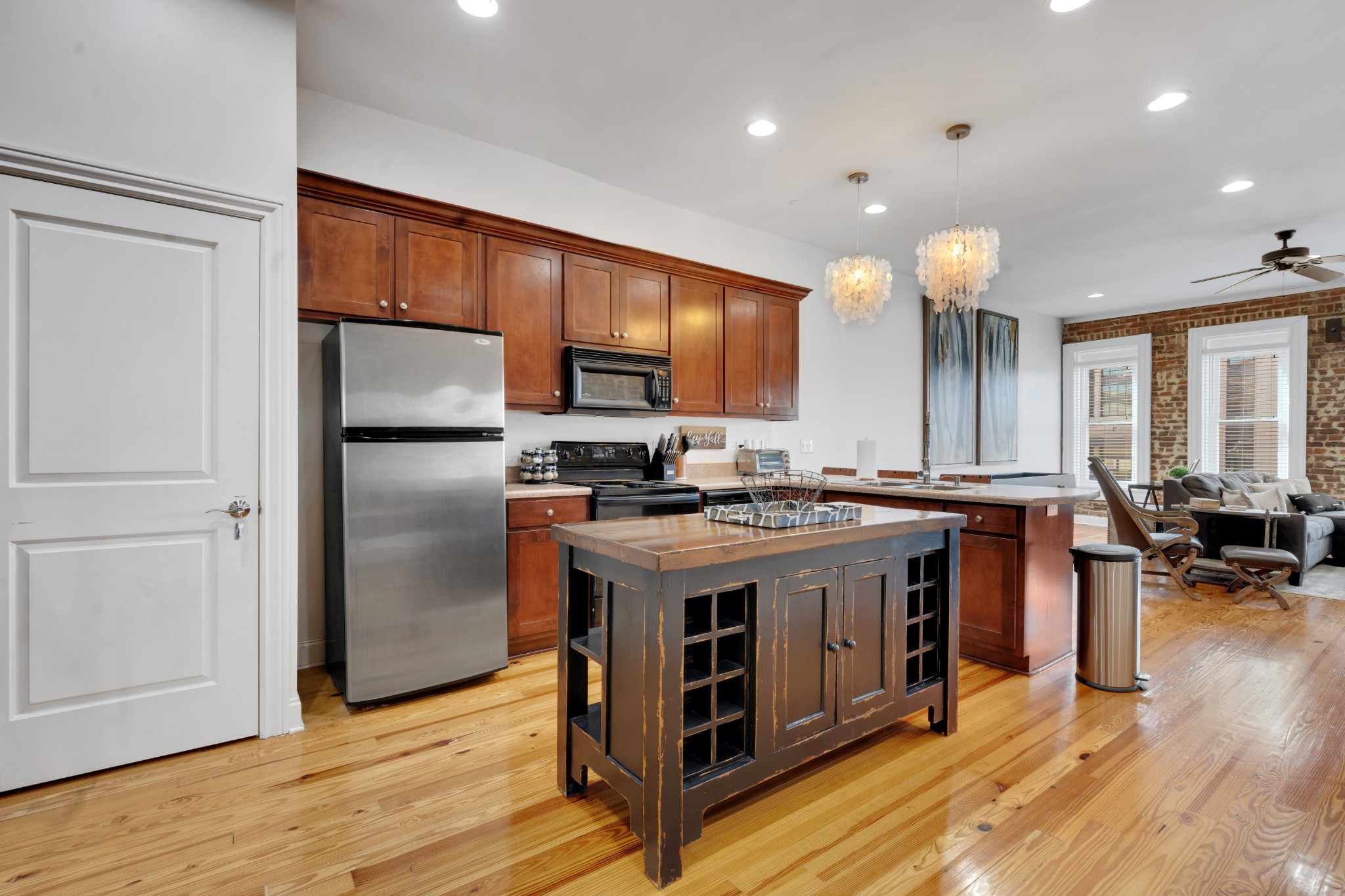 7 S College St Property Photo 42
