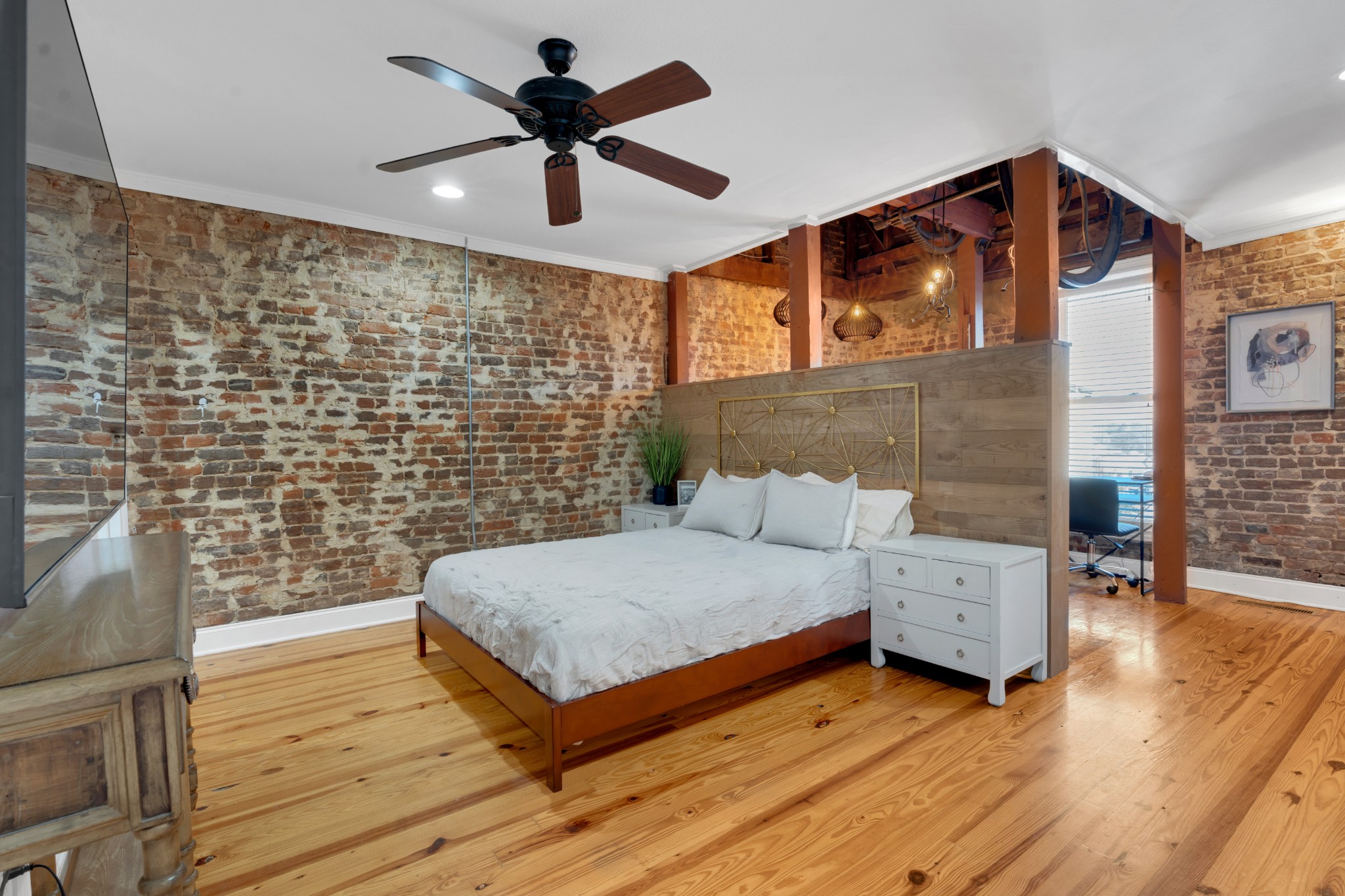 7 S College St Property Photo 58