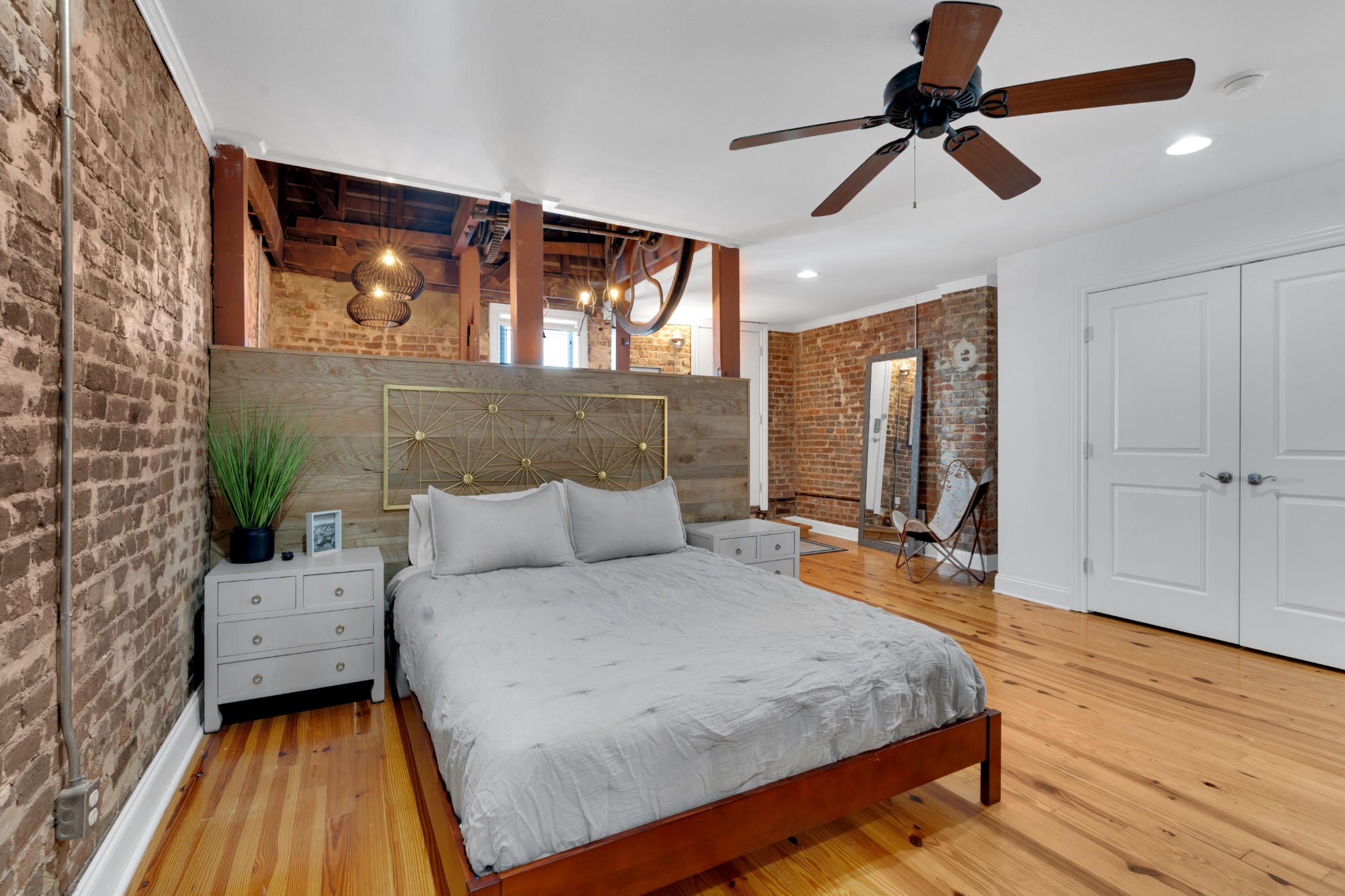 7 S College St Property Photo 59