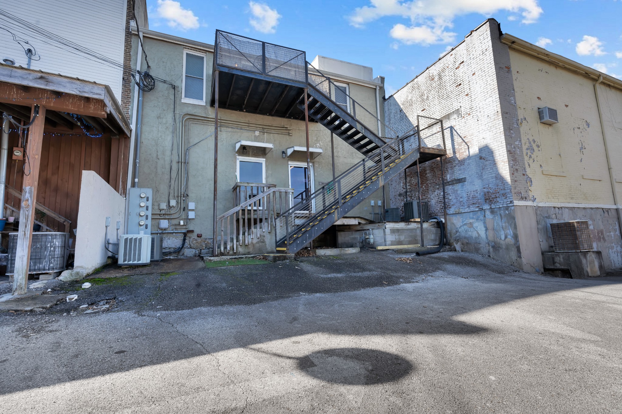 7 S College St Property Photo 83
