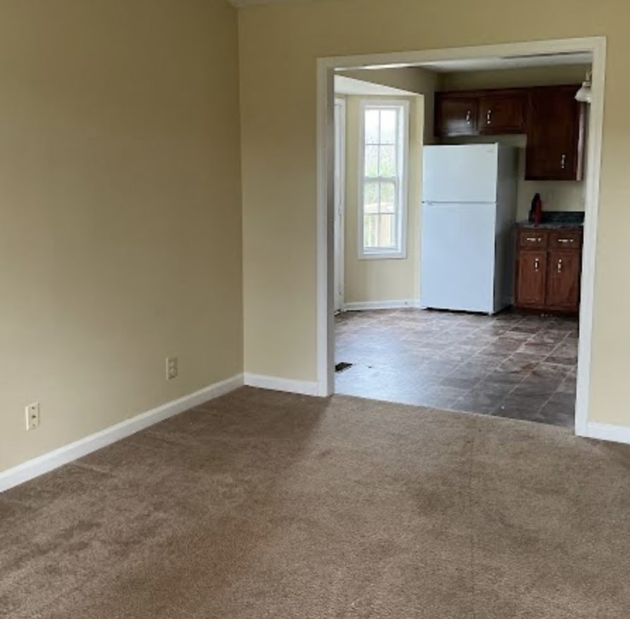 2420 N Ford St Property Photo 5