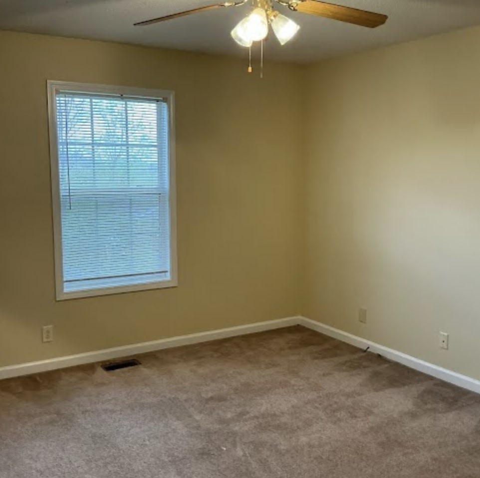 2420 N Ford St Property Photo 7