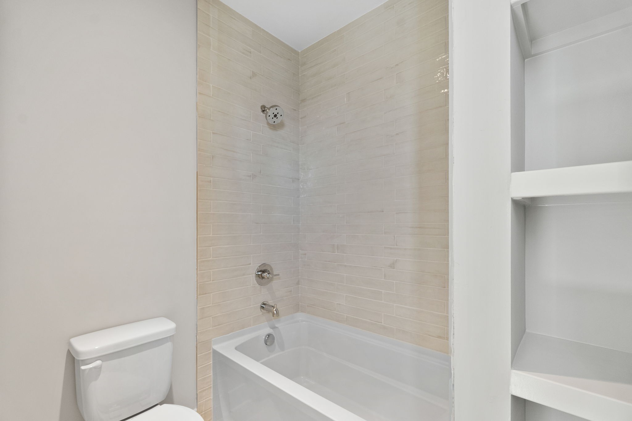 1810 Owen St Property Photo 27