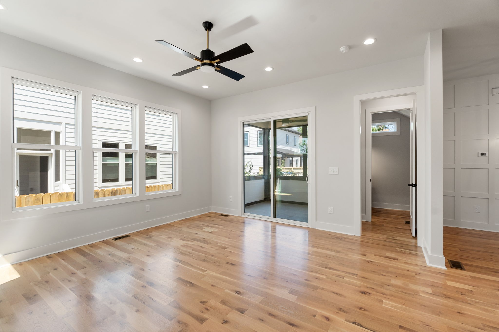 1811 10th Ave, N Property Photo 14