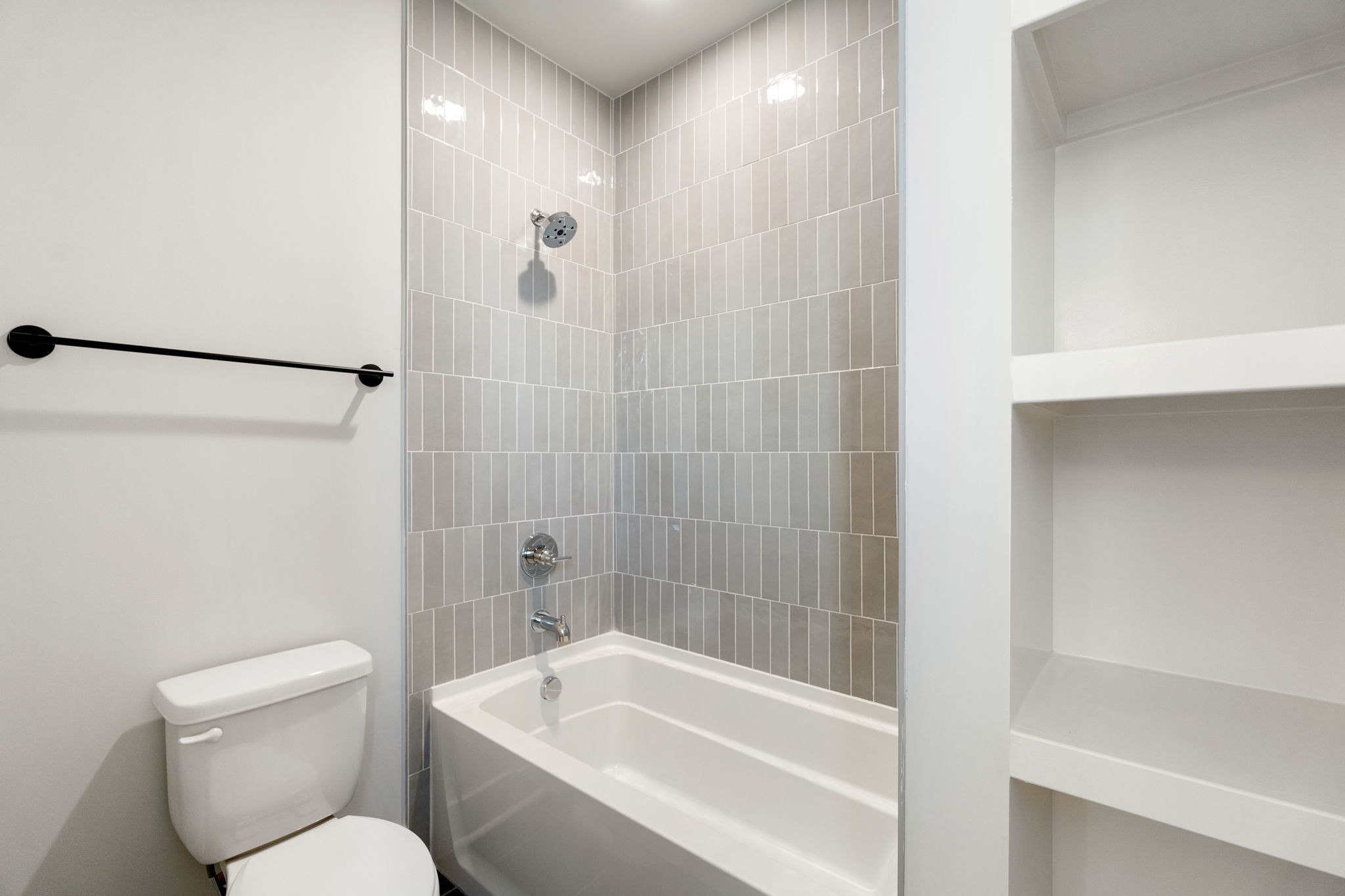 1811 10th Ave, N Property Photo 27