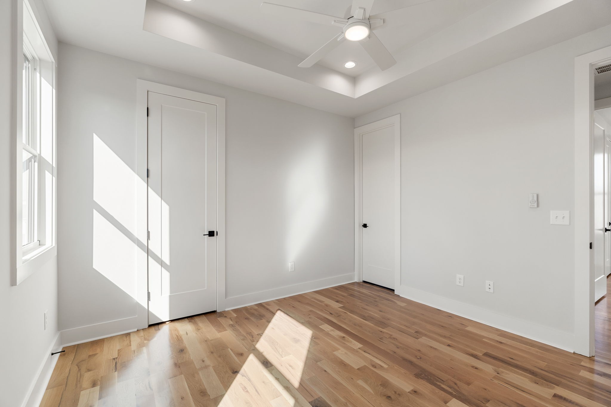 1811 10th Ave, N Property Photo 32