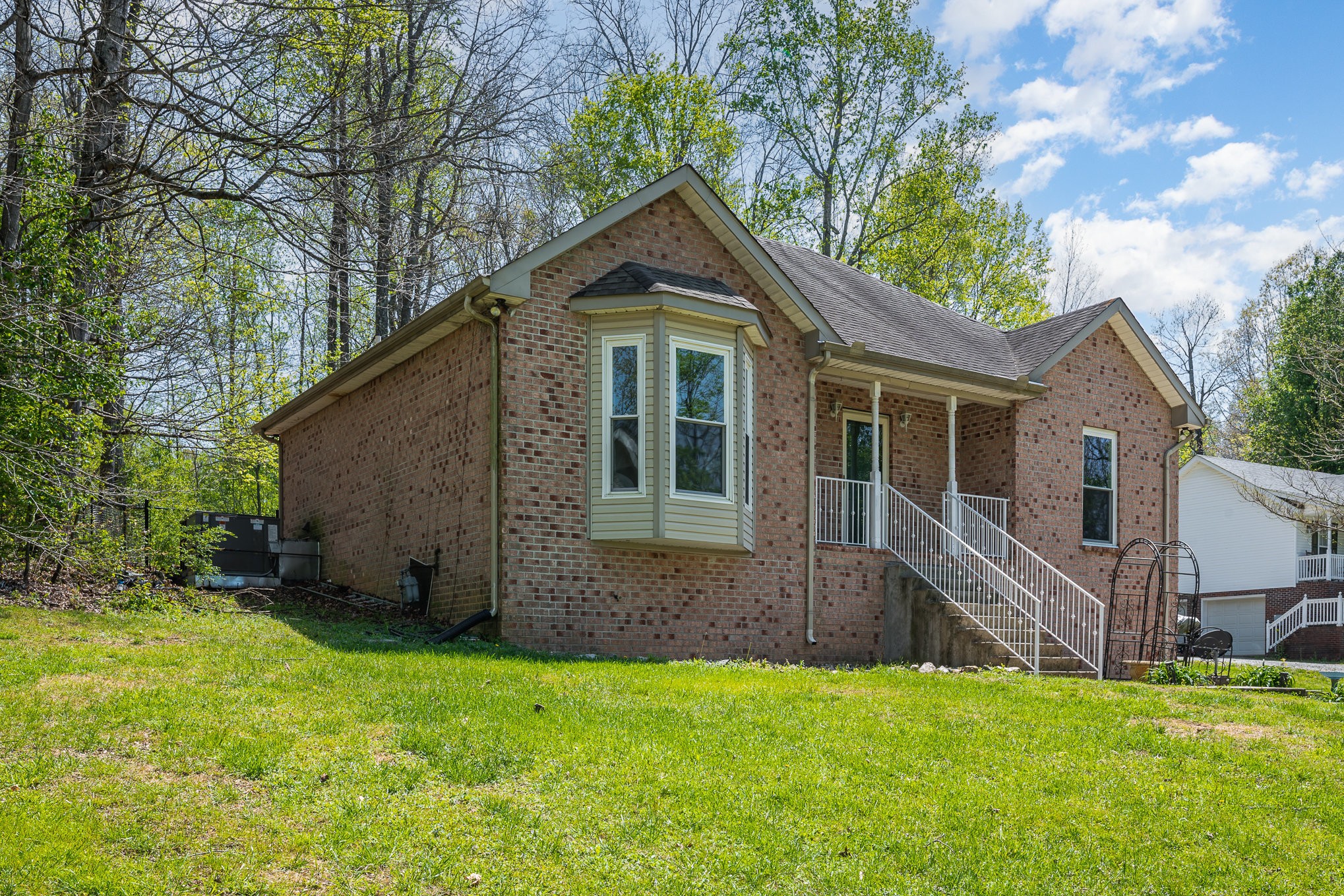 1013 Creek Bottom Rd Property Photo 4