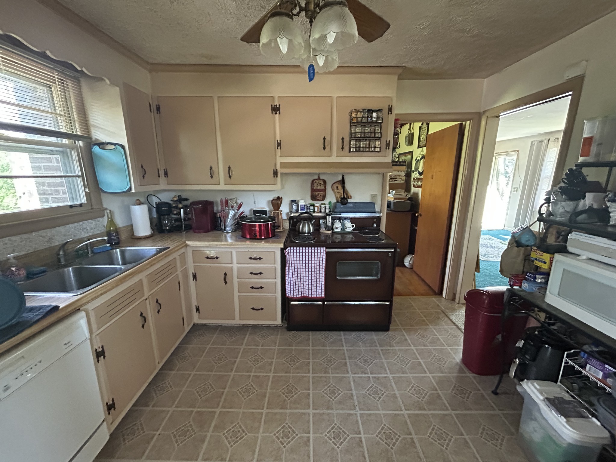 440 Coventry Dr Property Photo 11