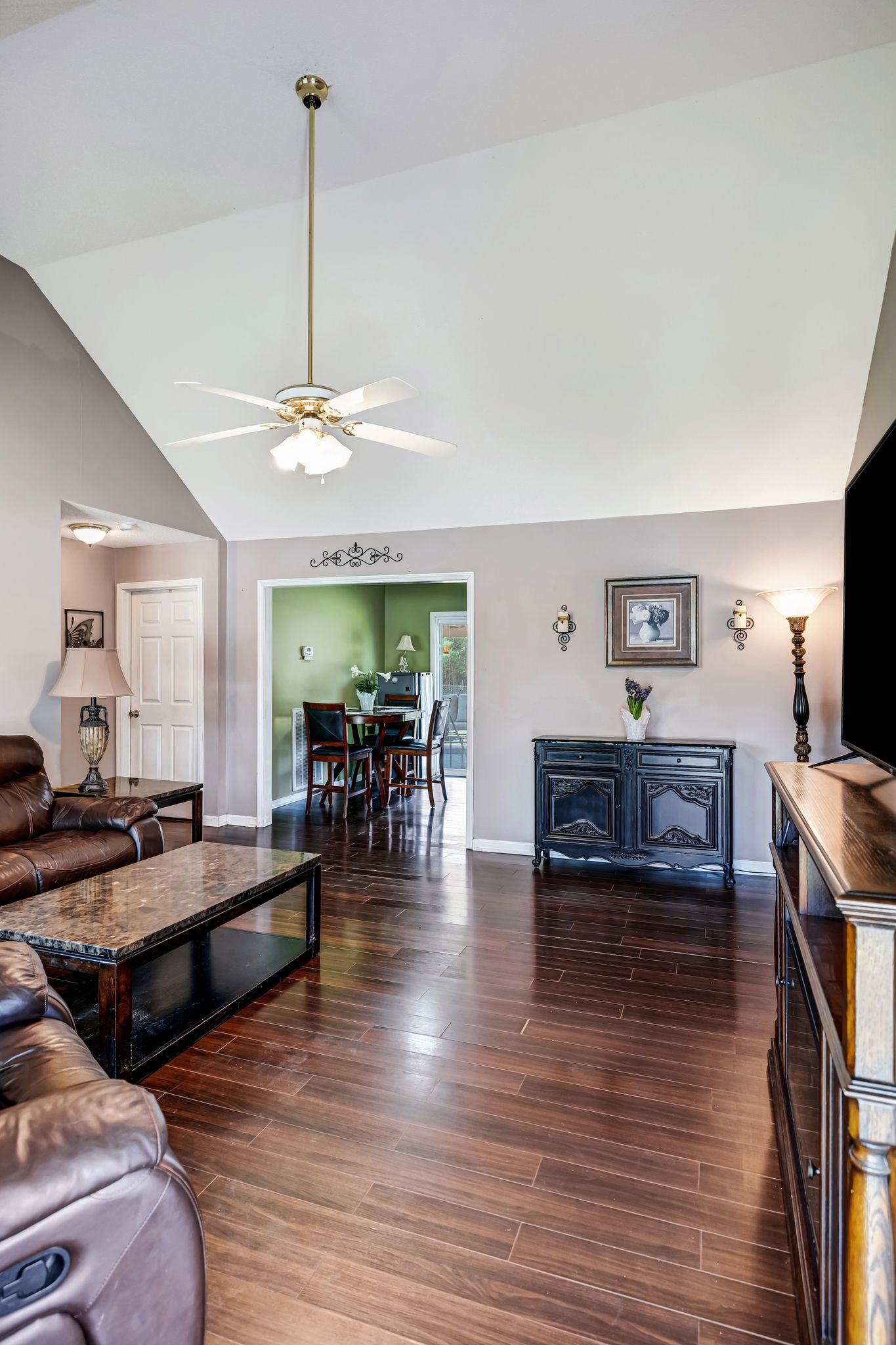 157 Taborwood Trl Property Photo 7