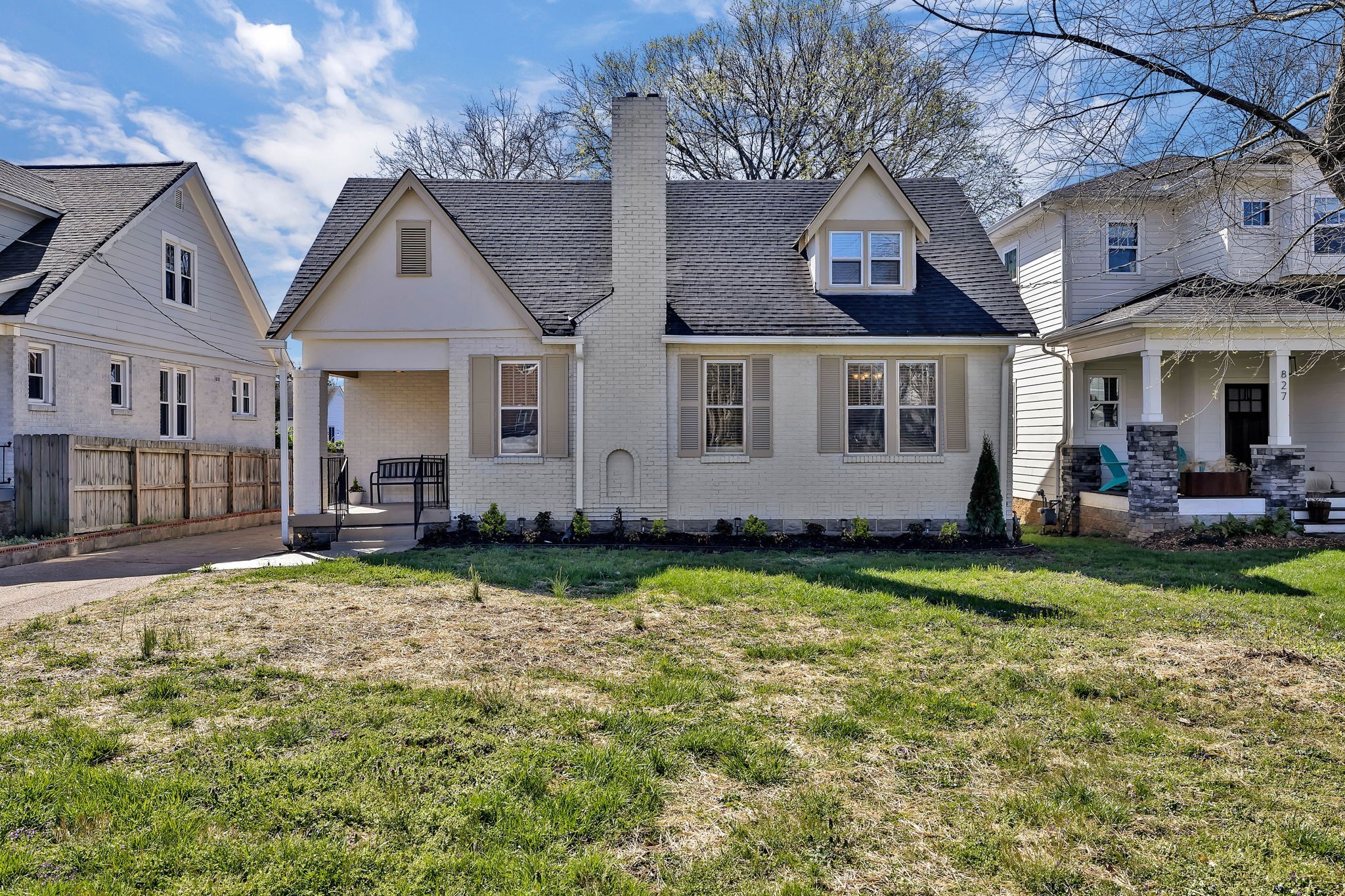 825 Hillview Hts Property Photo 1