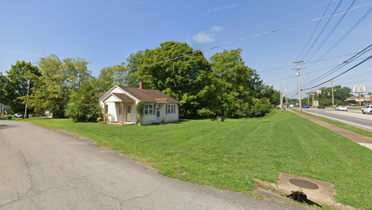 4320 Highway 70, E Property Photo 7