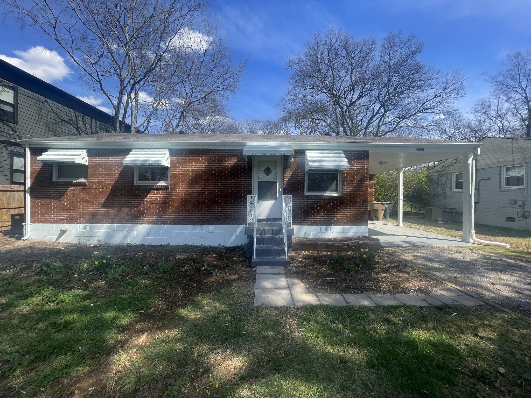 3121 Hillside Rd Property Photo