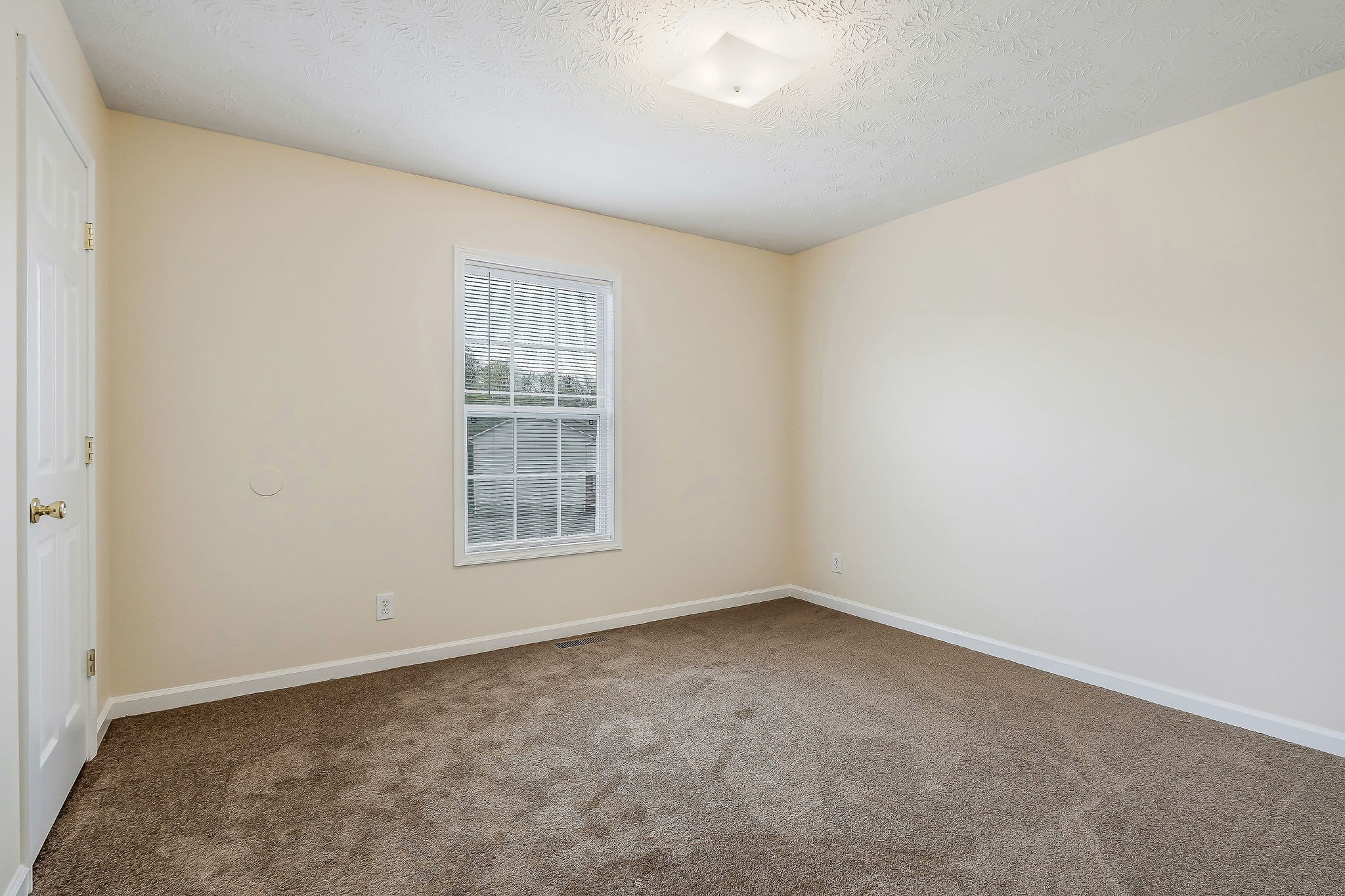 409 Blake Cir Property Photo 20