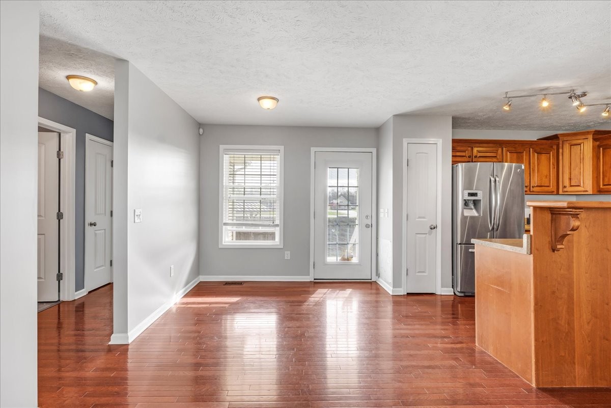 691 Indian Springs Cir Property Photo 10