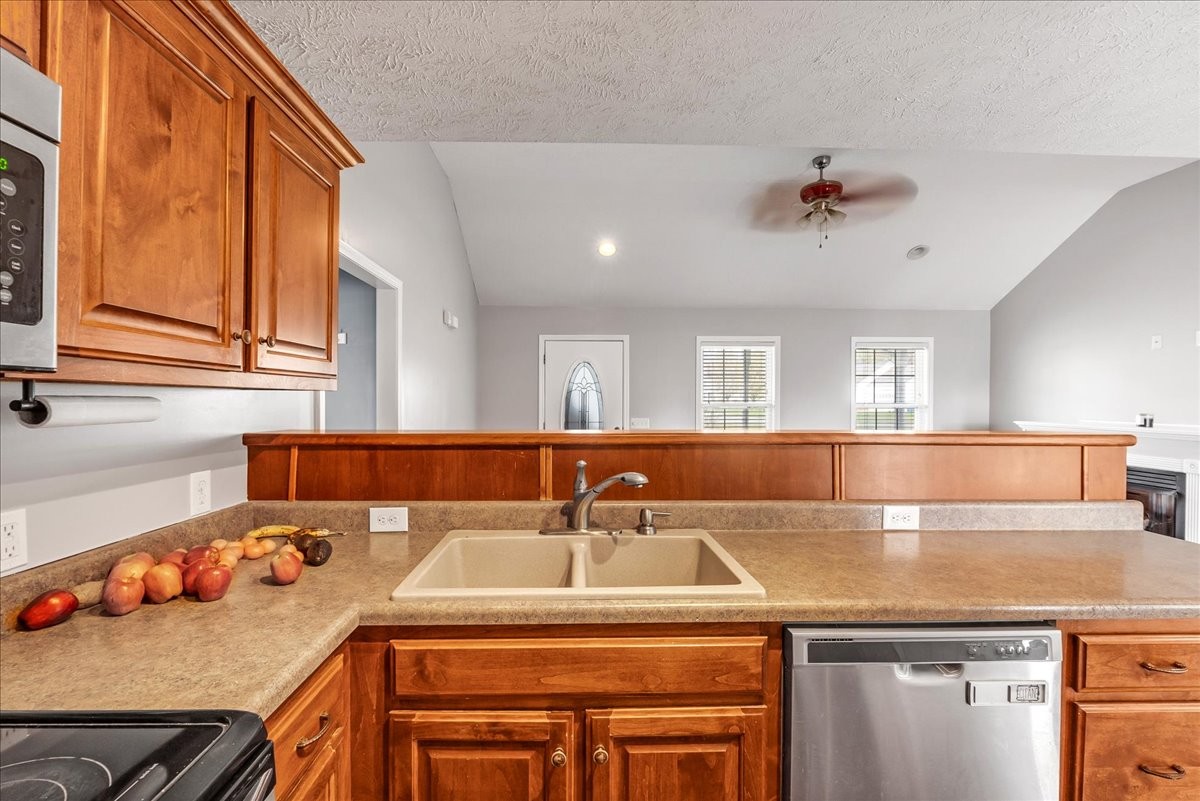 691 Indian Springs Cir Property Photo 13