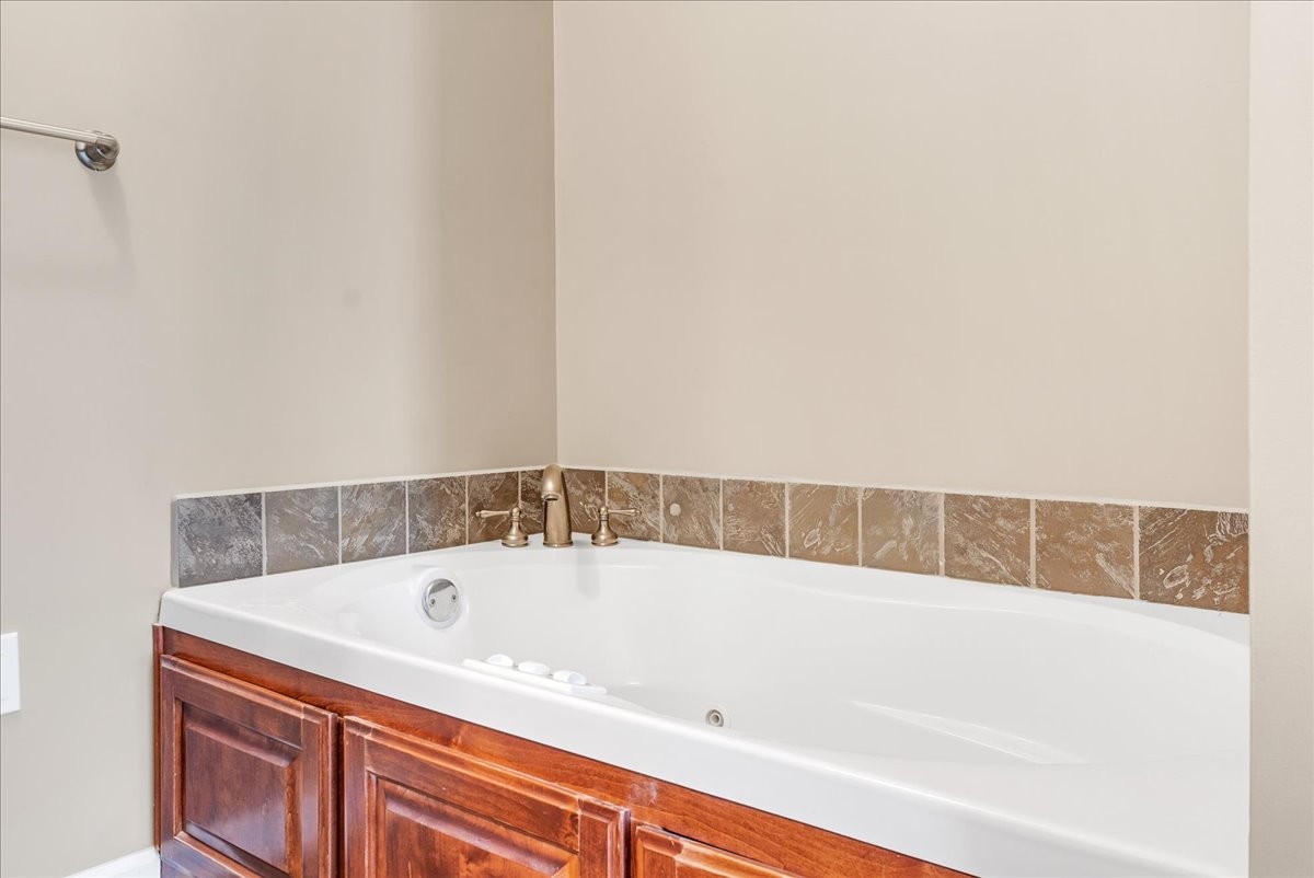 691 Indian Springs Cir Property Photo 19