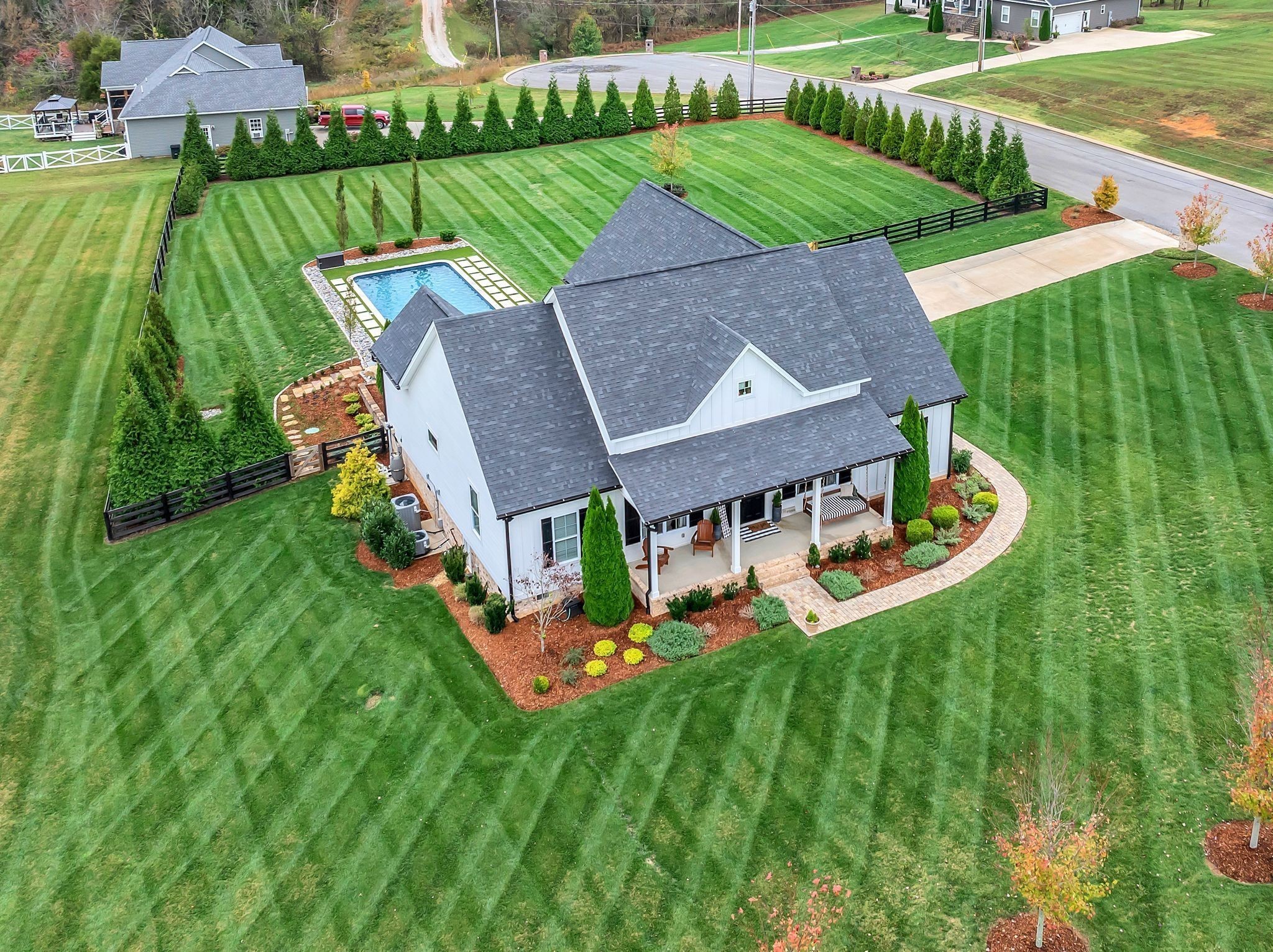 5 Luther Ln Property Photo