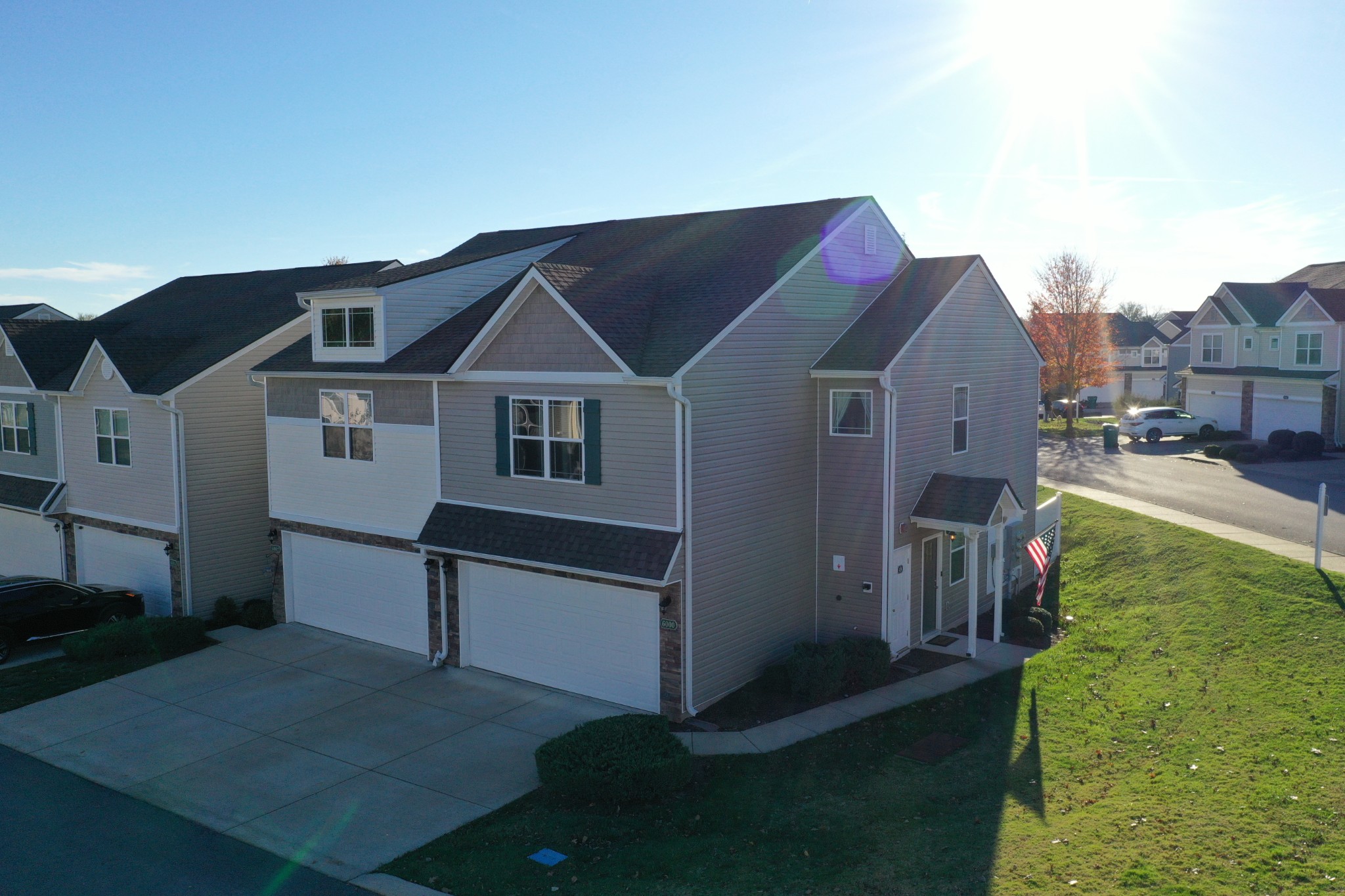 6000 Hillside Ln Property Photo 28