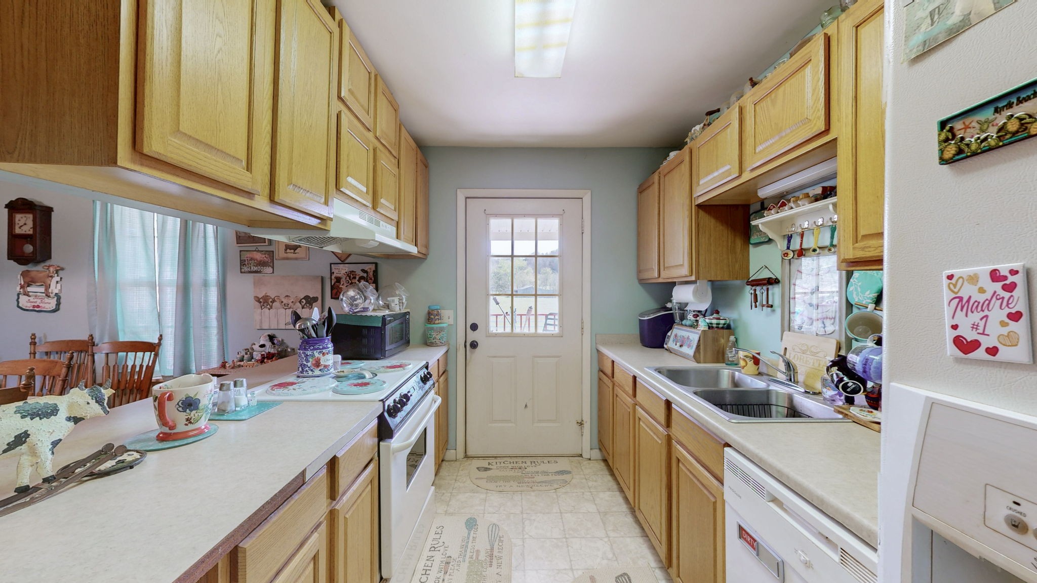 5555 New Harmony Rd Property Photo 10