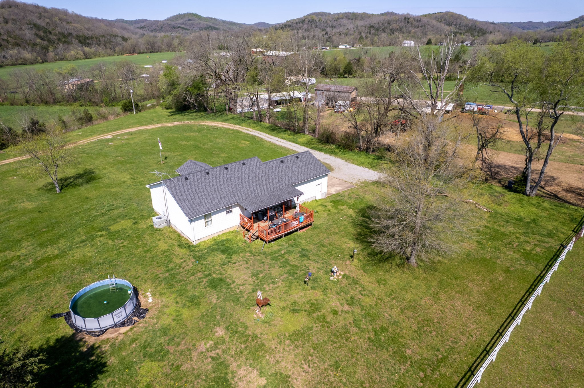 5555 New Harmony Rd Property Photo 26