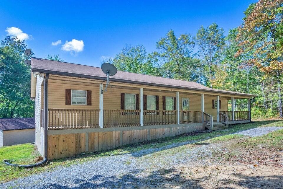 154 Whiteoak Swamps Road Property Photo 2