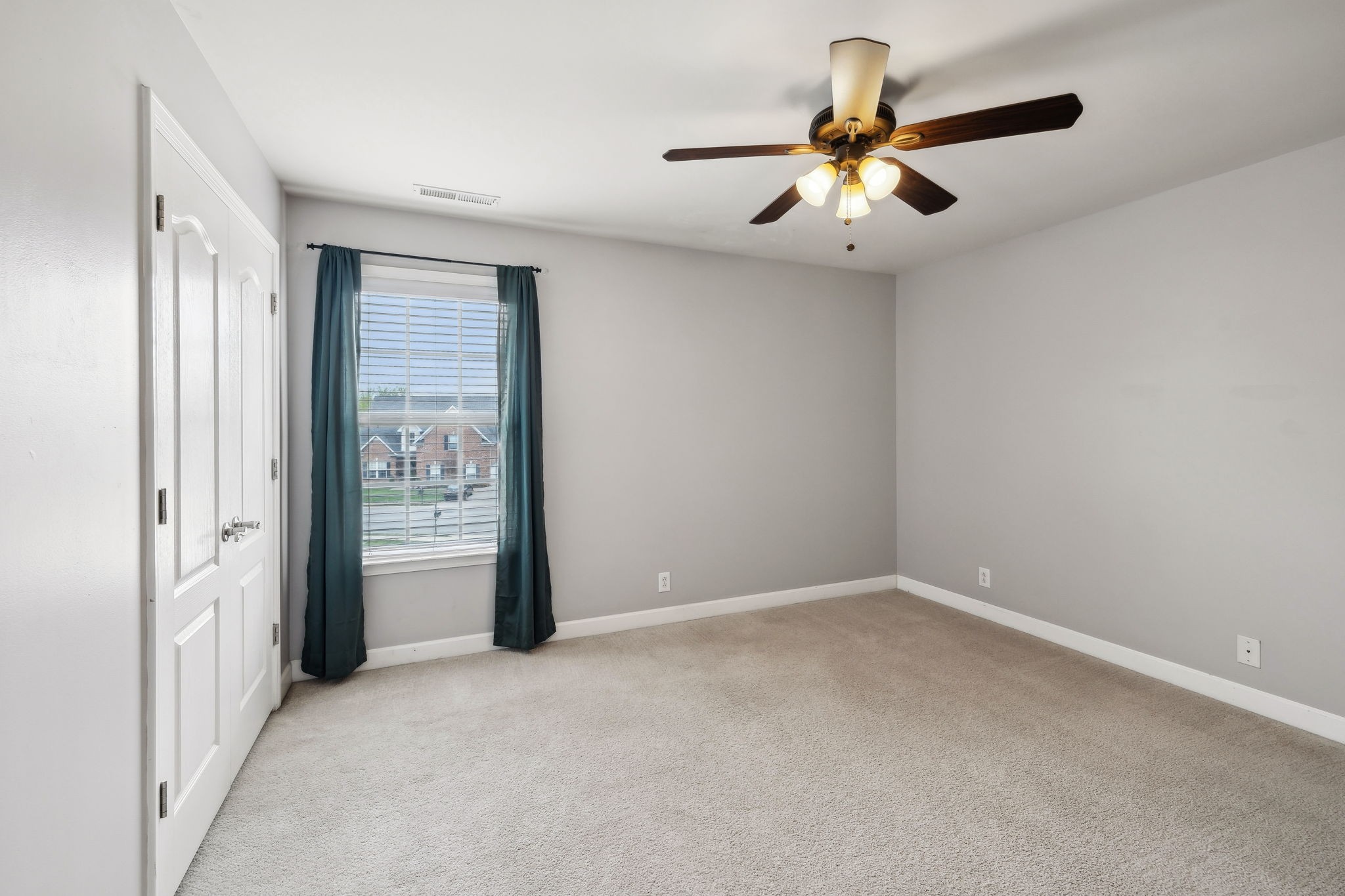 5221 Middlebury Dr Property Photo 49