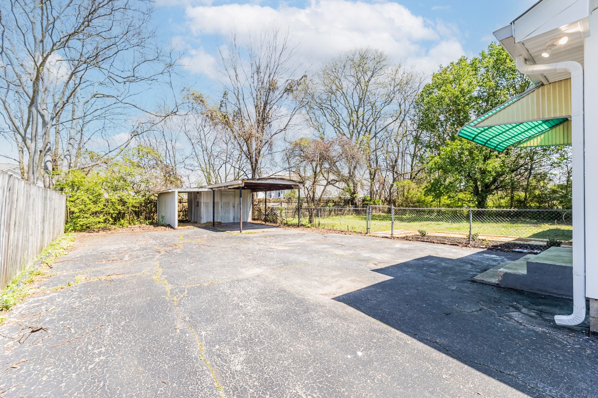 104 Westlynn Dr Property Photo 33