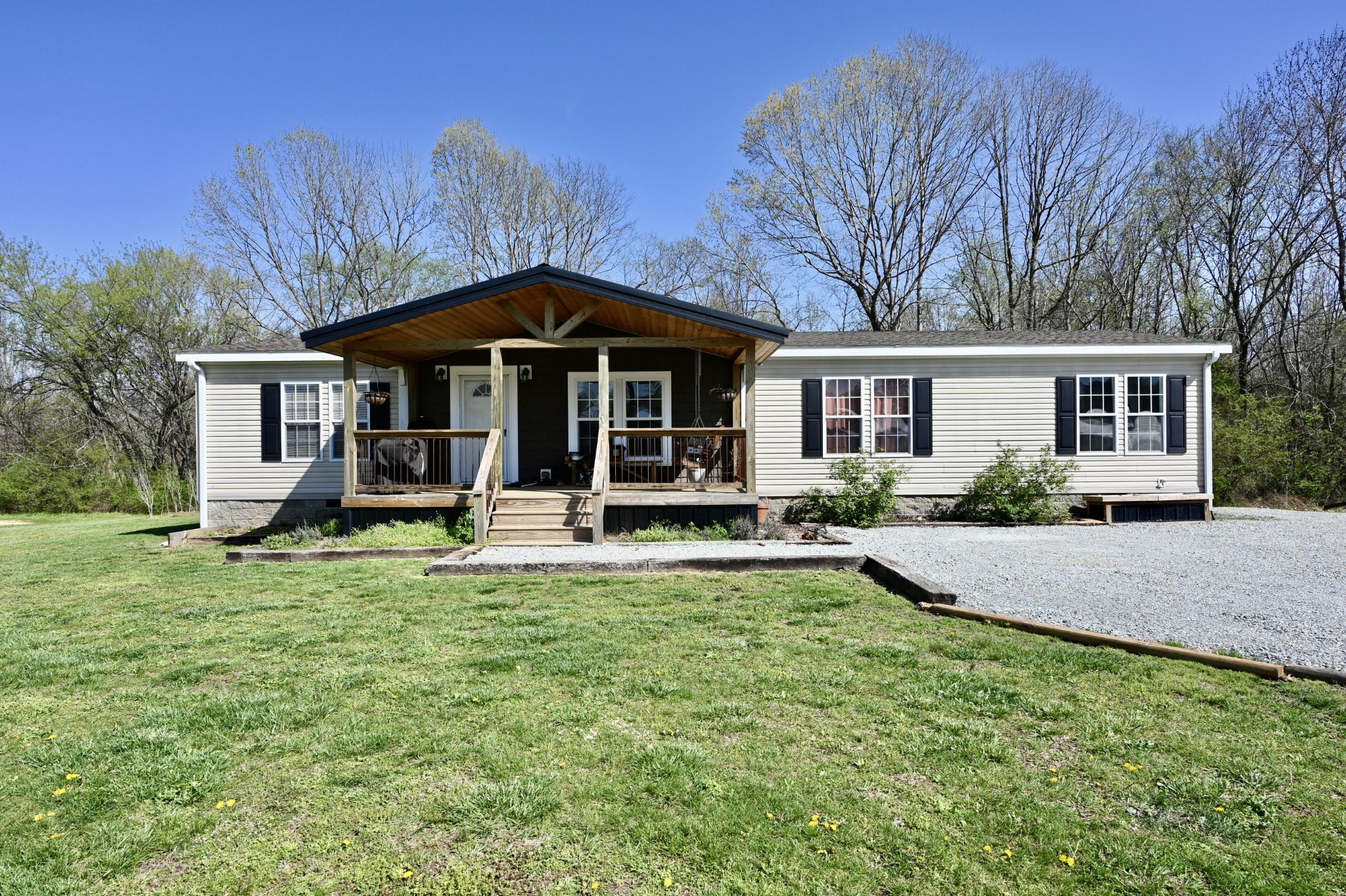 120 Hadley Cir Property Photo