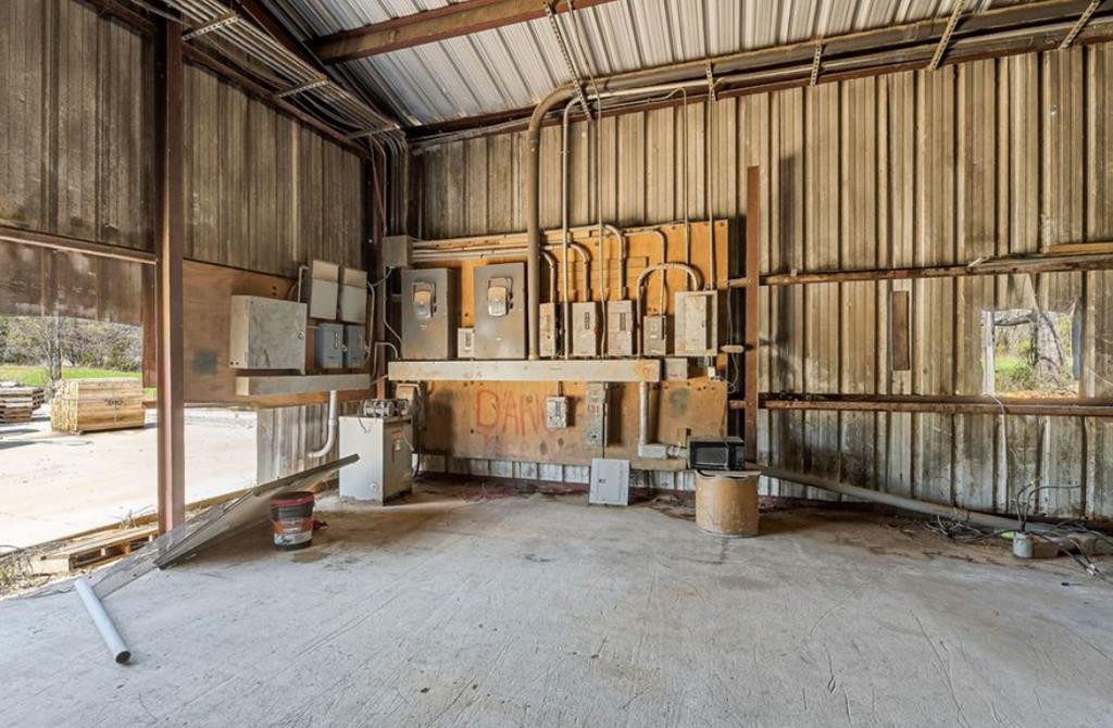 161 Pallet Ln Property Photo 5